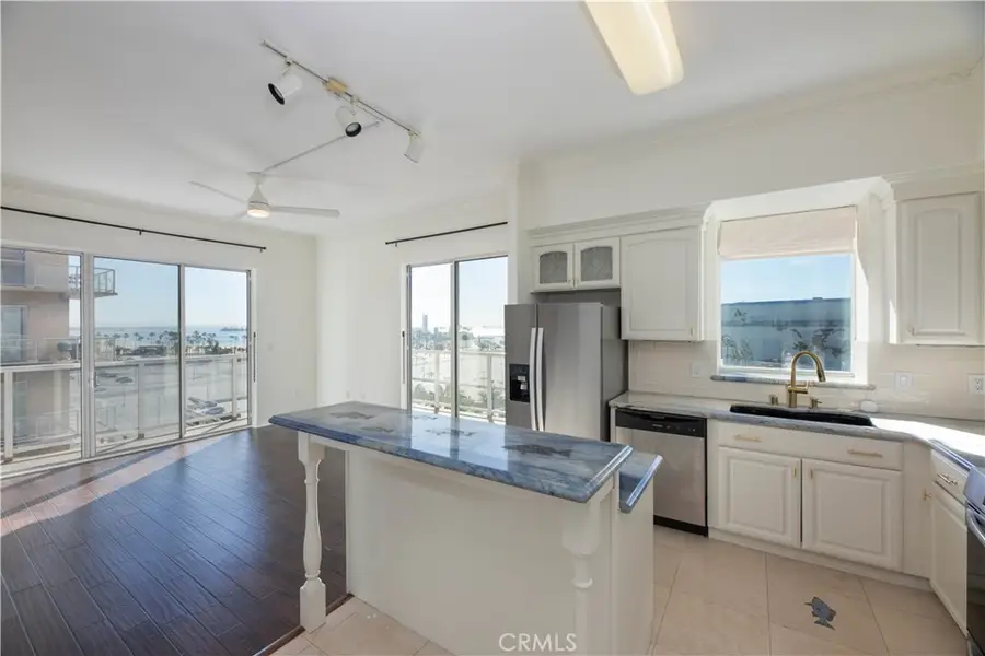 388 E Ocean #703, Long Beach, CA 90802 - Image #3