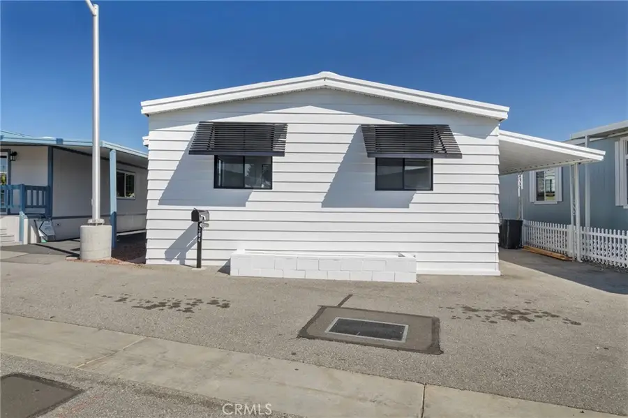 304 N Jade Cove Drive #64, Long Beach, CA 90803 - Image #2