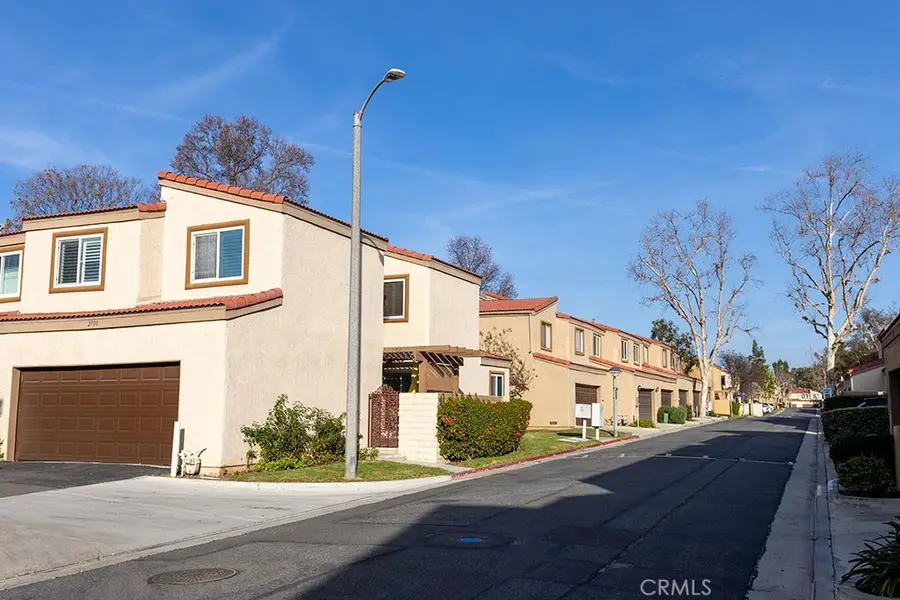 2700 Via Portola, Fullerton, CA 92835 - #2