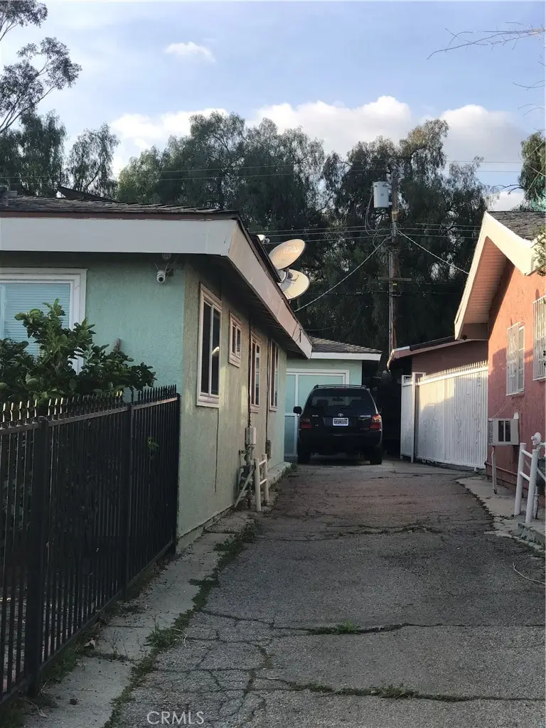 12905 Paxton, Pacoima, CA 91331 - #2