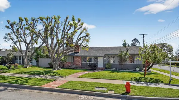 504 E Barkley, Orange, CA 92867