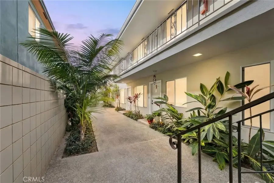 3020 E 3rd, Long Beach, CA 90814 - #3