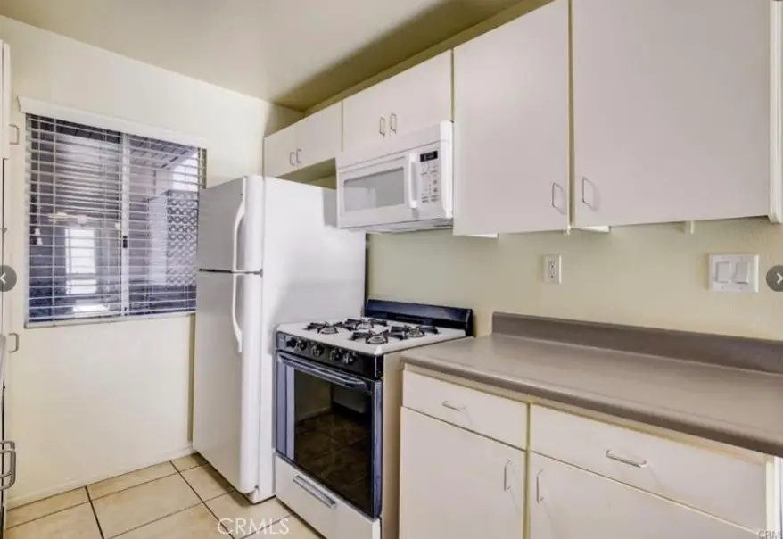 9920 Jordan Avenue #7, Chatsworth, CA 91311 - #3