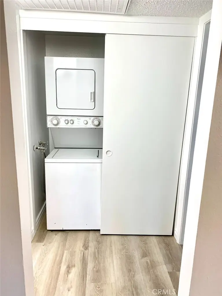 8505 Columbus #210, North Hills, CA 91343 - #3