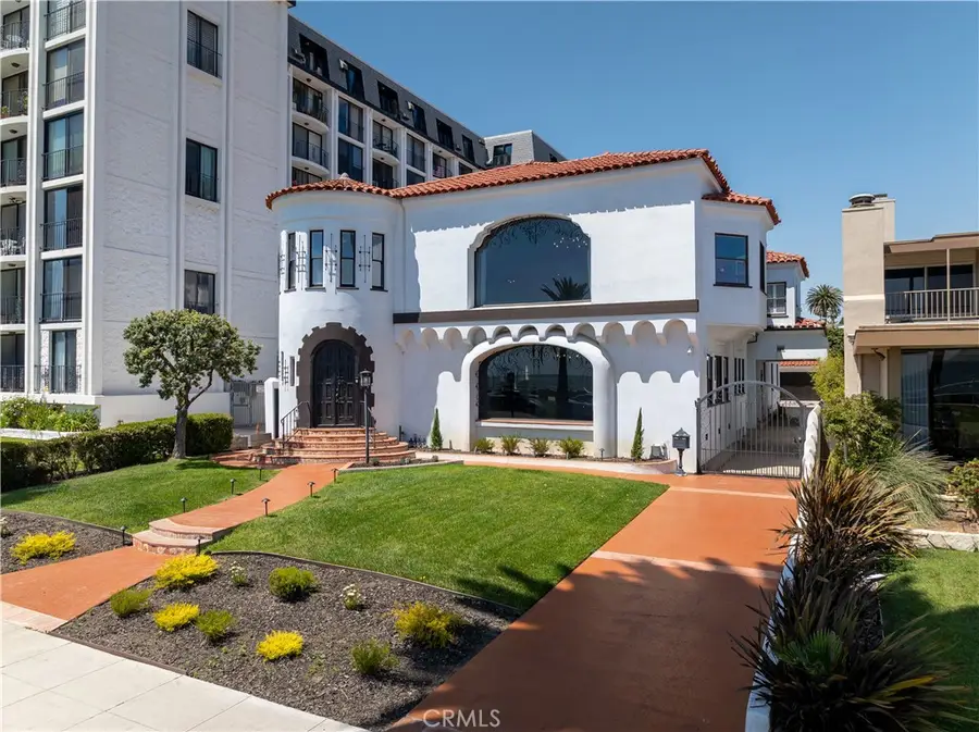 2625 E Ocean Boulevard, Long Beach, CA 90803 - #2
