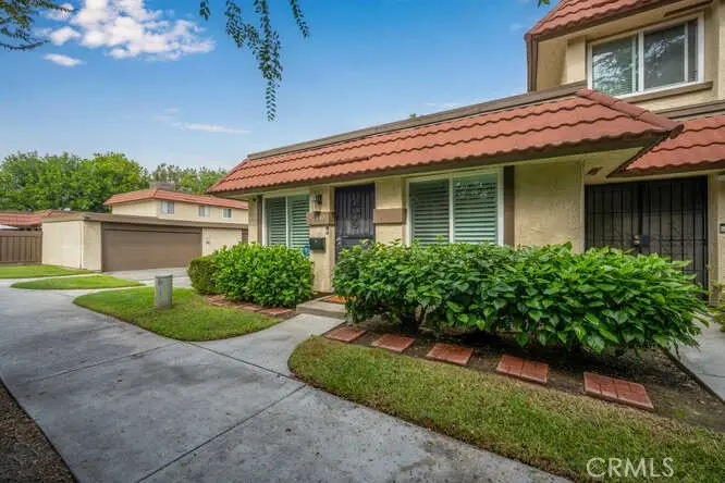 2697 W Parkside Lane, Anaheim, CA 92801 - #3