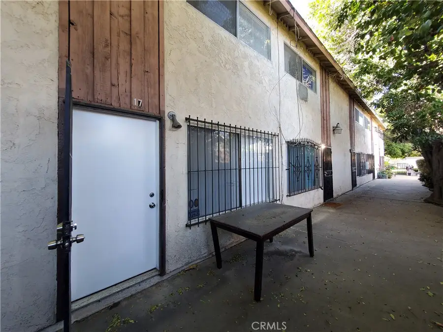 2020 W 23 Street #17, Long Beach, CA 90810 - #3