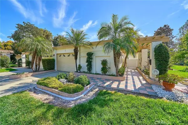 3287 San Amadeo #B, Laguna Woods, CA 92637