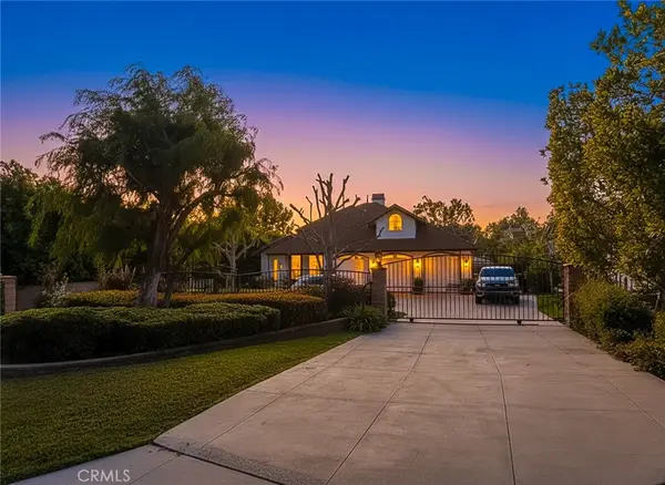 12831 Fairhaven Extention, Santa Ana, CA 92705