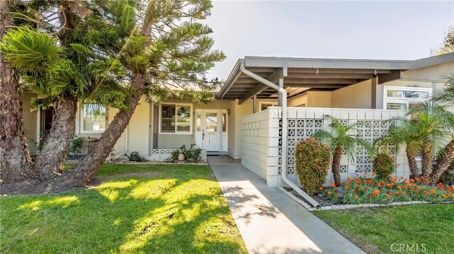 1880 St John Rd Mut 15, 33b, Seal Beach, CA 90740 - #2