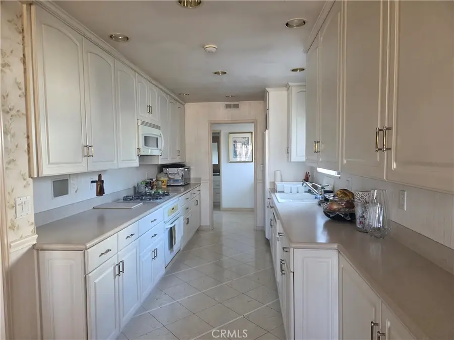 4410 E Centralia, Long Beach, CA 90808 - #2