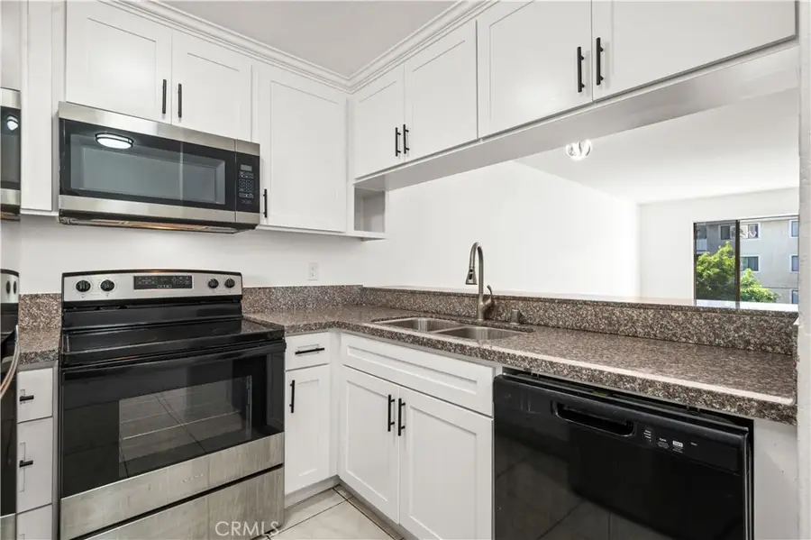 2343 E 17th, Long Beach, CA 90804 - #3