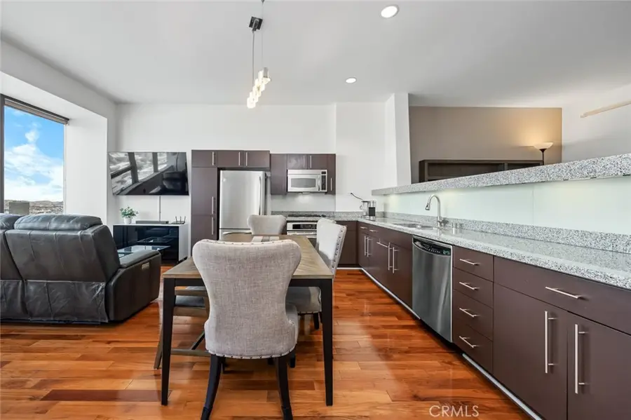 1100 Wilshire #3005, Los Angeles, CA 90017 - #2