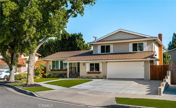 2916 E Trenton Avenue, Orange, CA 92867