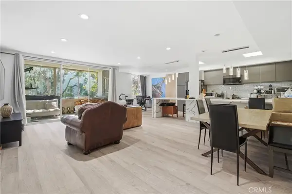 7309 Franklin Ave #105, Los Angeles, CA 90046