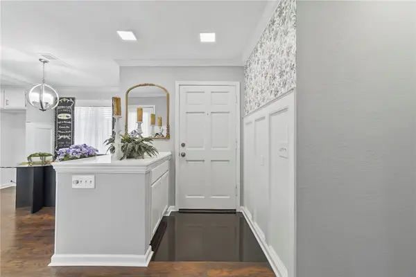 10978 Buckingham Way, Montclair, CA 91763