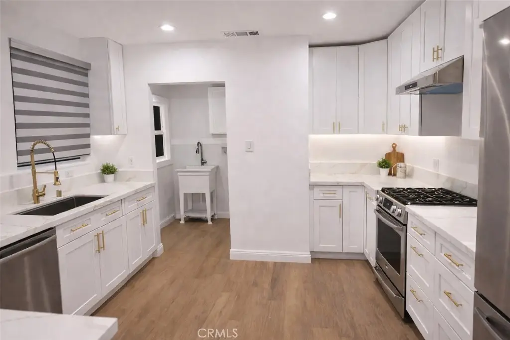 1726 W 52nd, Los Angeles, CA 90062 - #1