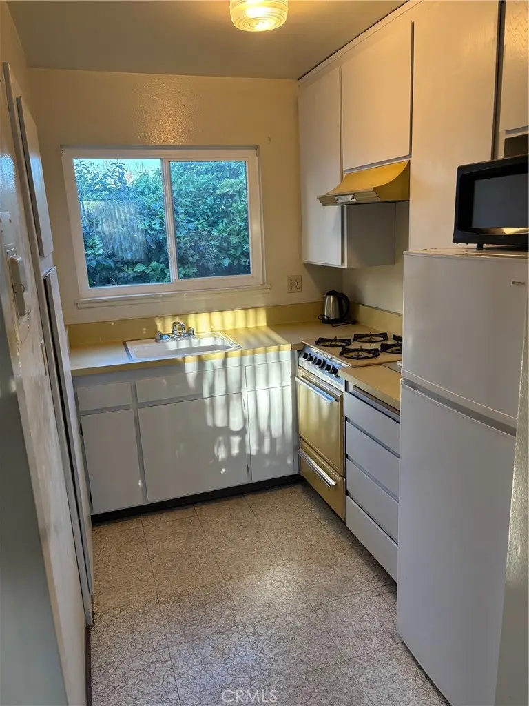 11813 Runnymede Street #45, North Hollywood, CA 91605 - #2