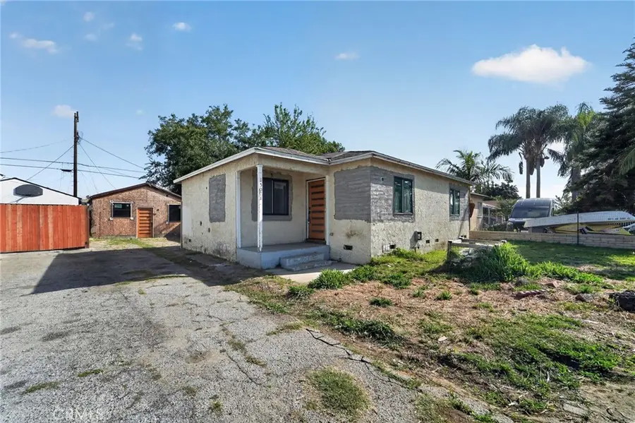 15021 Sylvan, Van Nuys, CA 91411 - #2