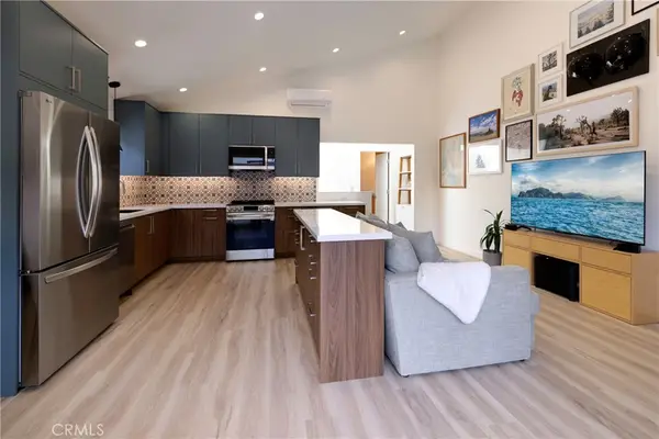 1651 Park #B, Long Beach, CA 90815