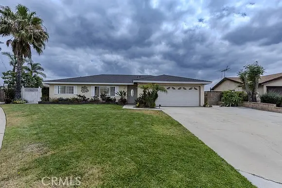 16340 Fontlee, Fontana, CA 92335 - #2