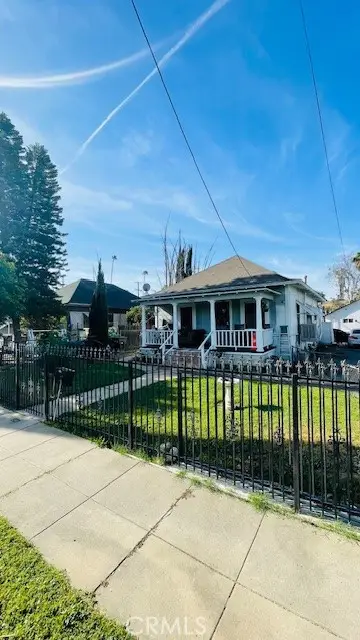 2944 6th, Riverside, CA 92507