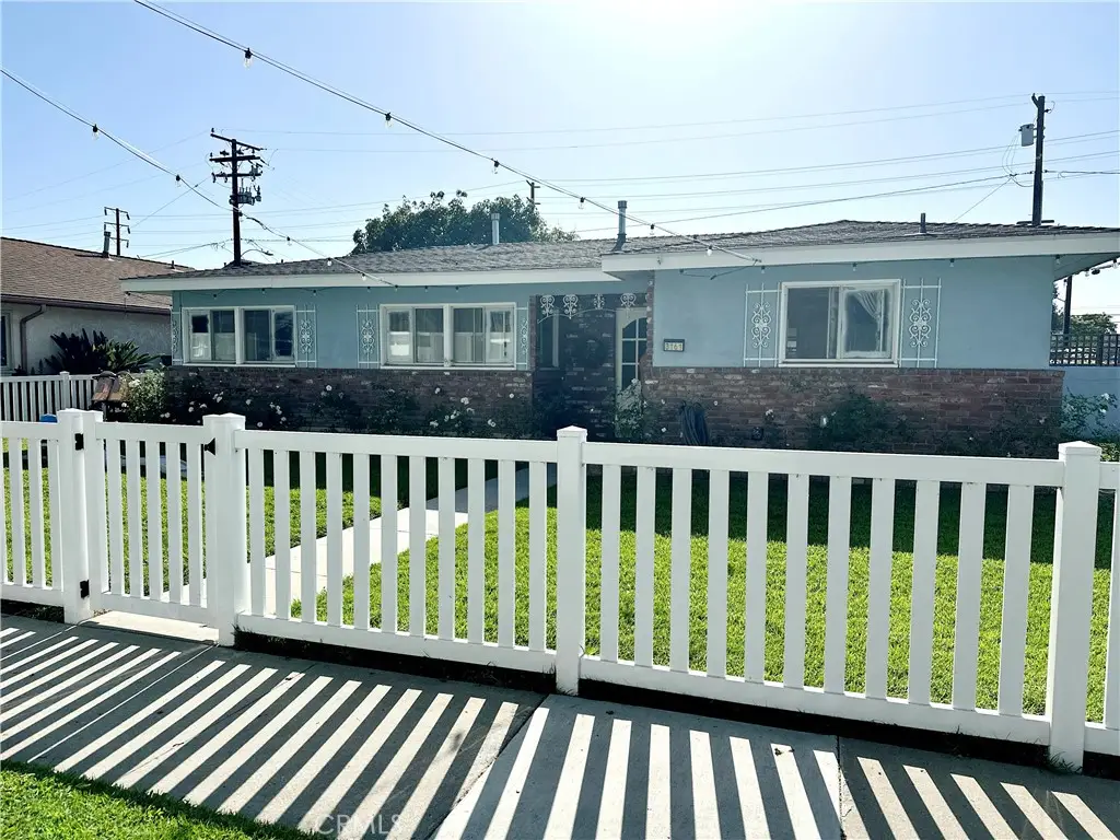 3161 Hackett, Long Beach, CA 90808 - #1