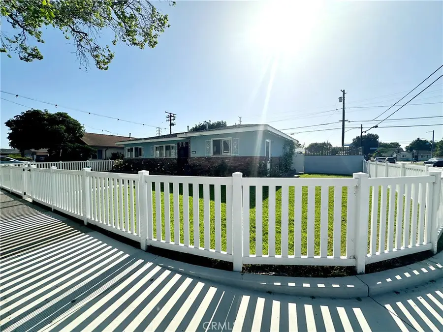 3161 Hackett, Long Beach, CA 90808 - #3