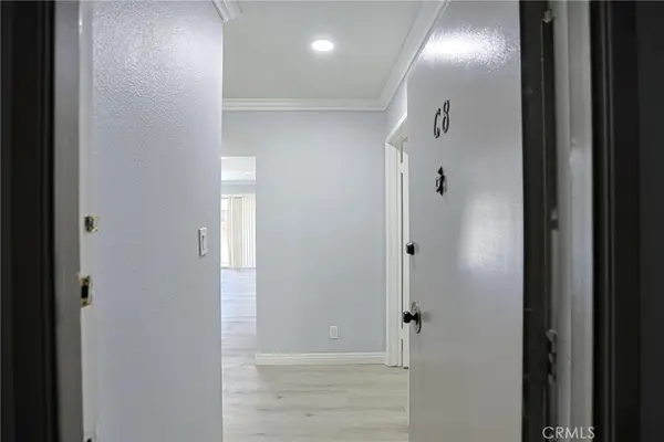 278 147-C8 N Wilshire #C8, Anaheim, CA 92801