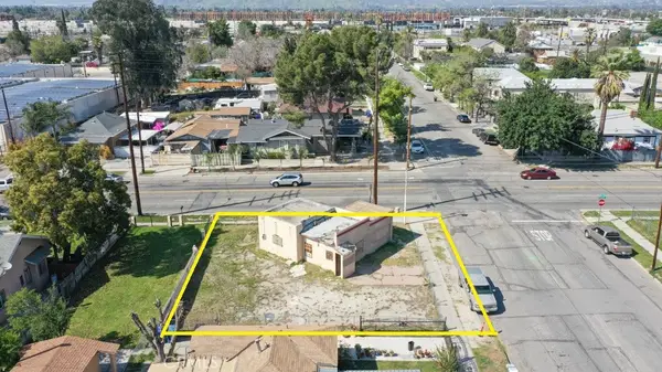 1003 W Rialto Avenue, San Bernardino, CA 92410