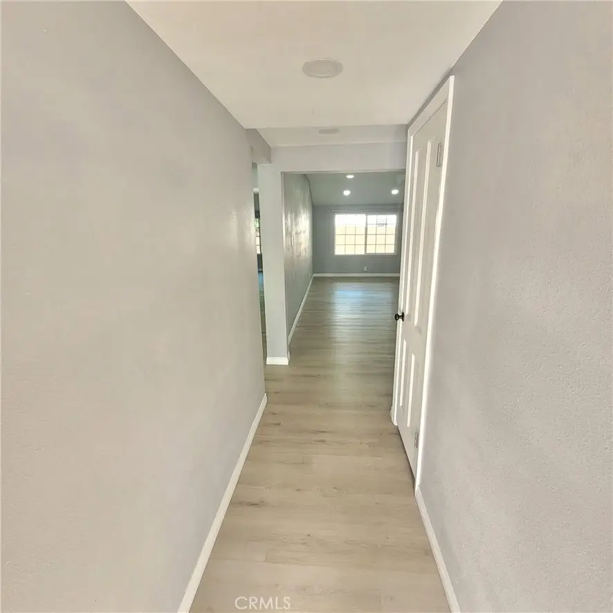 5651 Radford Avenue, Valley Village, CA 91607 - #2