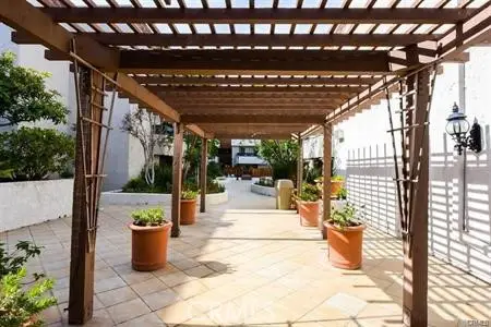 360 S Euclid #122, Pasadena, CA 91101 - #2