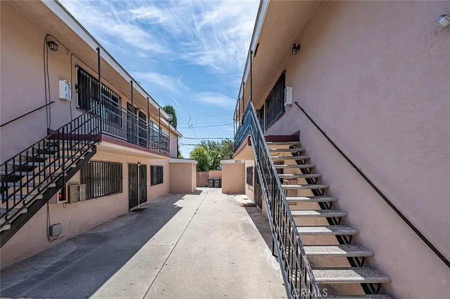 436 E Market, Long Beach, CA 90805 - #2