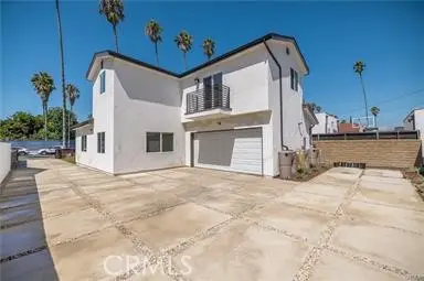 4928 8th Avenue, Los Angeles, CA 90043 - #3