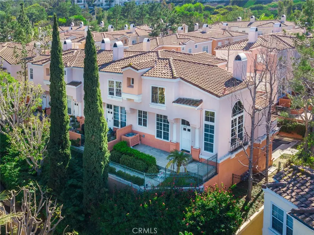 1000 S Volterra, Anaheim, CA 92808 - #1