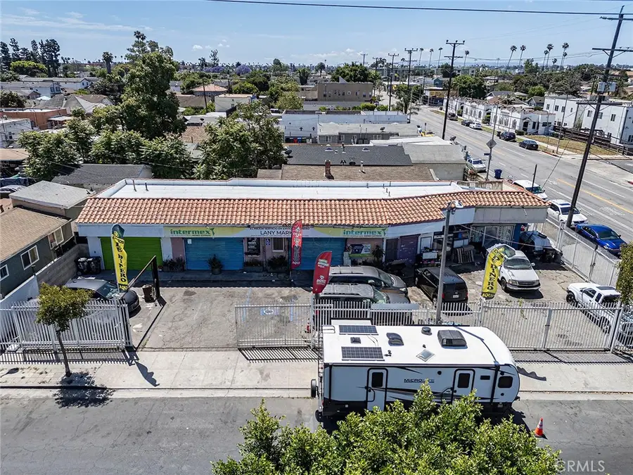 6500 S Hoover, Los Angeles, CA 90044 - #3