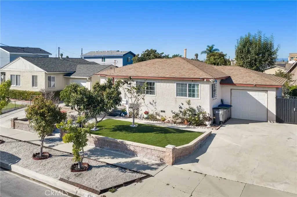421 E 219th, Carson, CA 90745 - #1