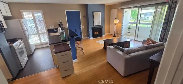 2867 S Fairview #F, Santa Ana, CA 92704