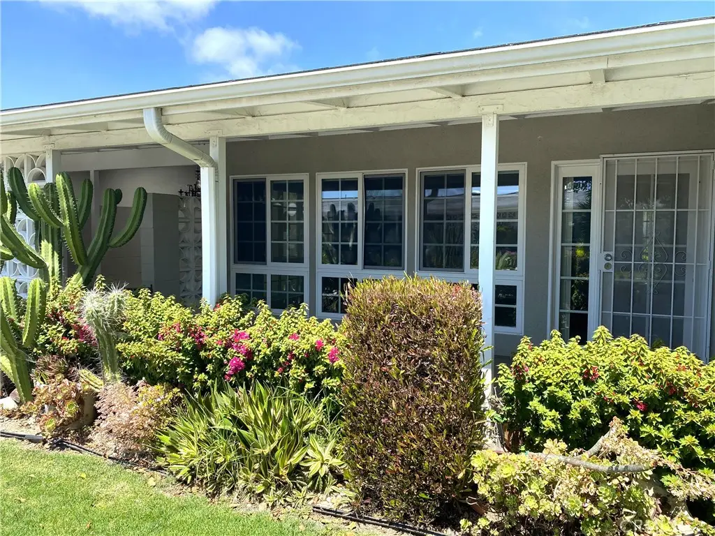 1681 Monterey Rd., M2-15d, Seal Beach, CA 90740 - #1