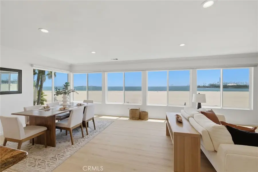 21 7th Place #208, Long Beach, CA 90802 - #2