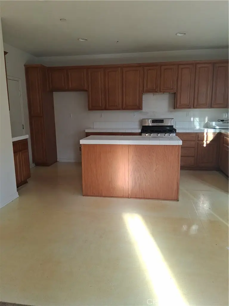 4550 Nicole, Riverside, CA 92501 - #2
