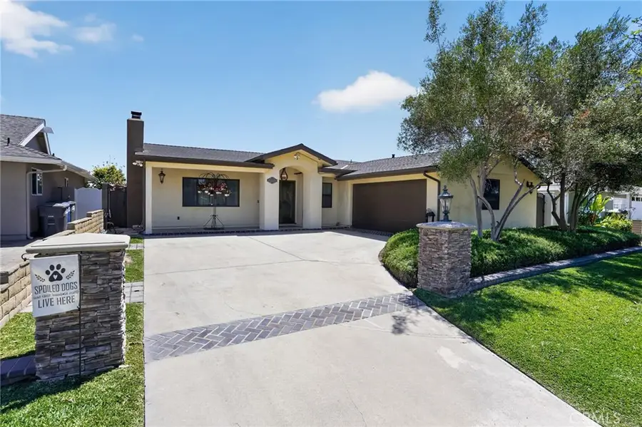 5052 Howard Avenue, Los Alamitos, CA 90720 - #2