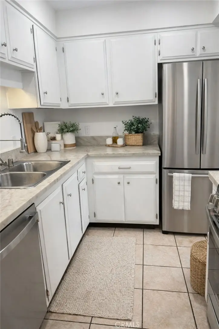 1765 W Glenoaks, Anaheim, CA 92801 - #3