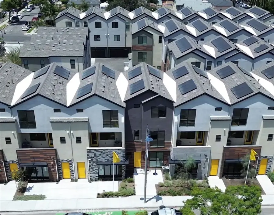 5876 Linden Ave #3, Long Beach, CA 90805 - #2