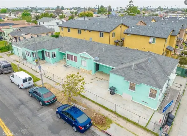 7527 S Hoover Street, Los Angeles, CA 90044