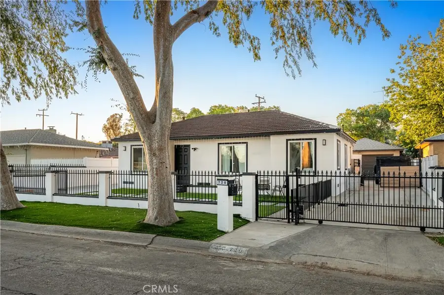 720 E 23 Rd, San Bernardino, CA 92404 - #3