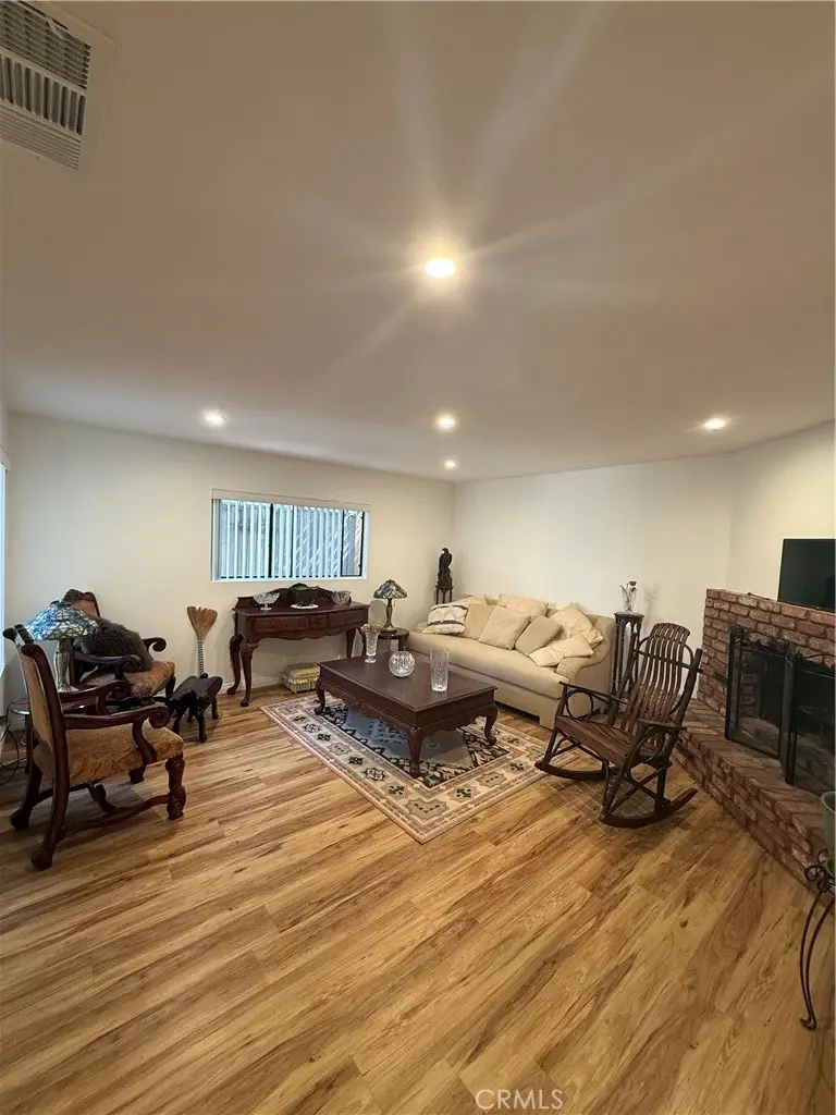 2286 Pacific #D, Costa Mesa, CA 92627 - #2
