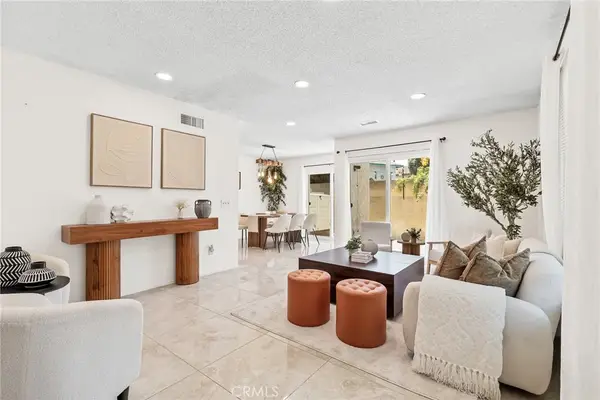 7750 Bolsa Avenue #28, Midway City, CA 92655