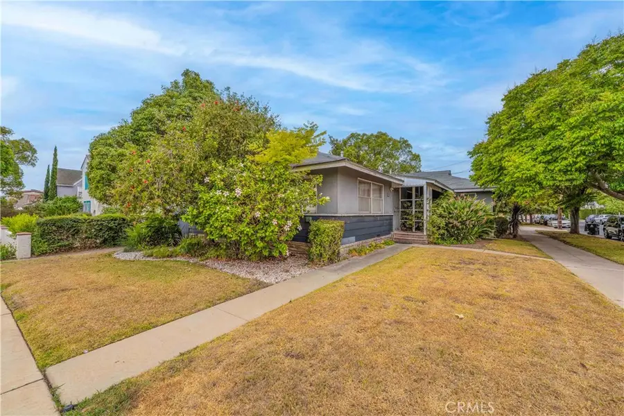 4900 Dockweiler St, Los Angeles, CA 90019 - #2