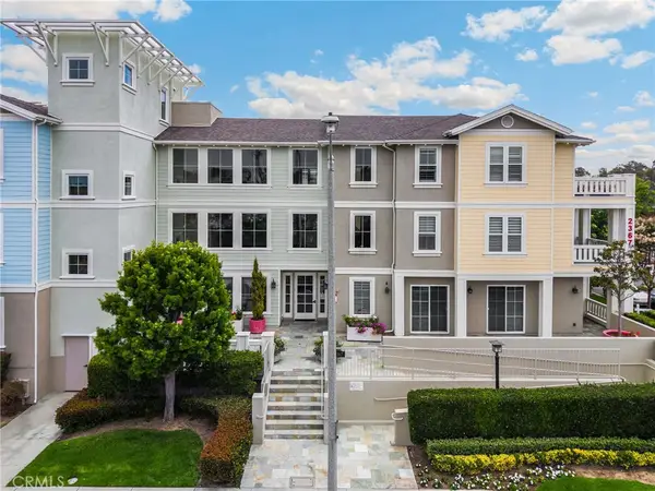 2367 Jefferson #312, Torrance, CA 90501